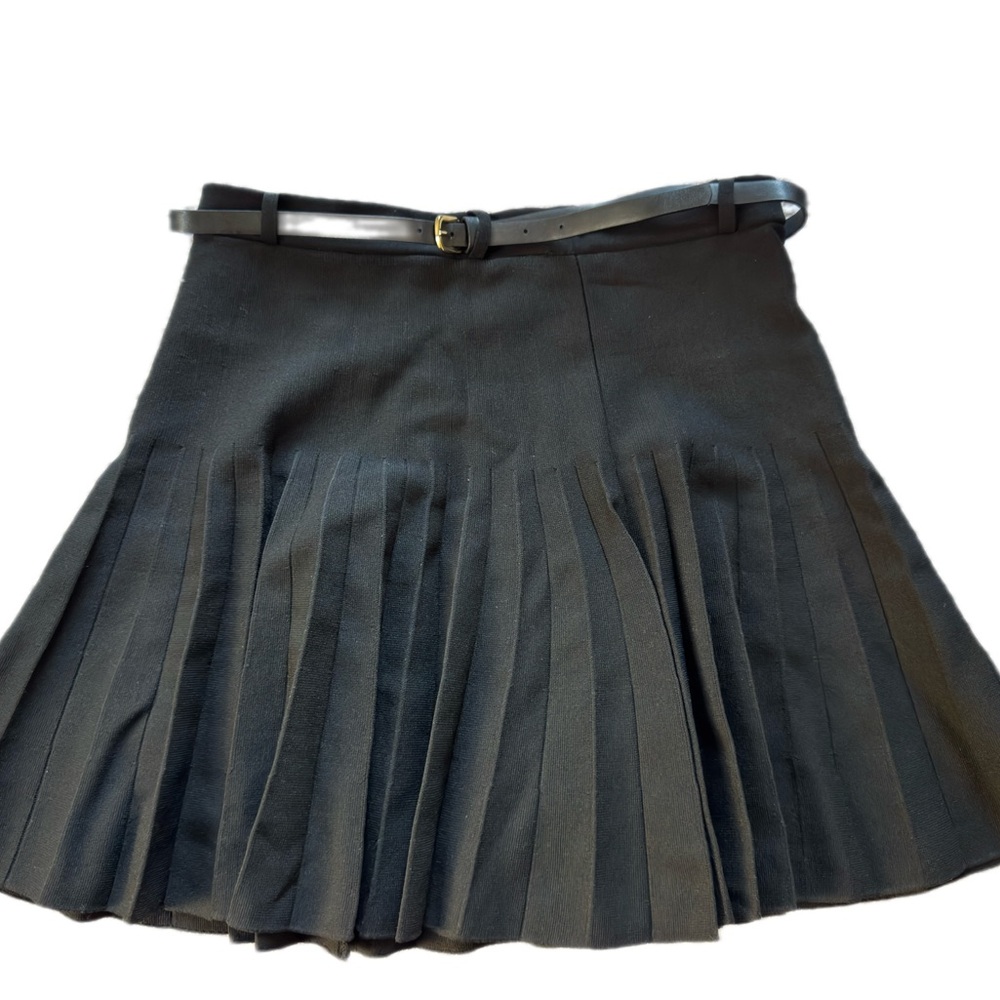 Zara Black Pleated Mini Skirt with Slim Belt
